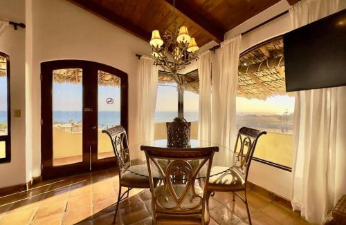Playas de Rosarito Hotel | Puerto Nuevo Surf Villa del Mar 2BR with pool