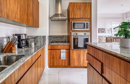 Diaz Ordaz Condo | Puerto Vallarta Palm Retreat