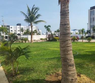 Acapulco Apartment | Punta Mar Ground-Floor Pet-Friendly Apartment