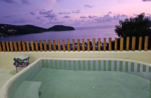 Zihuatanejo Villa | Punta Peñasco Villas