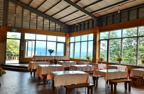 Ren'ai House | Qing Jing Xiao Taiyang Jingguan Homestay