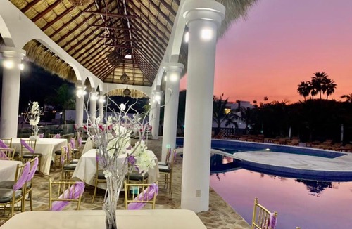 P Chahue Boat Rental | QUEEN BEACH HUATULCO