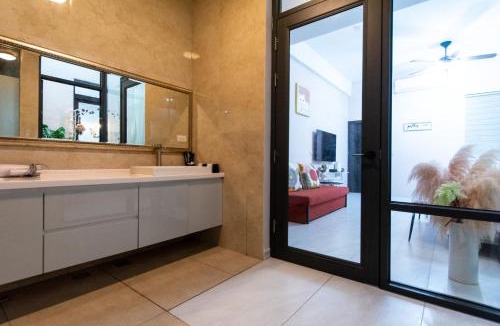 Hualien City Centre House | Quiet River Homestay