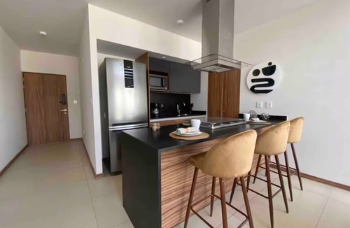 Providencia Apartment | R&R Luxury Loft @ 80m²/860ft²/, Guadalajara