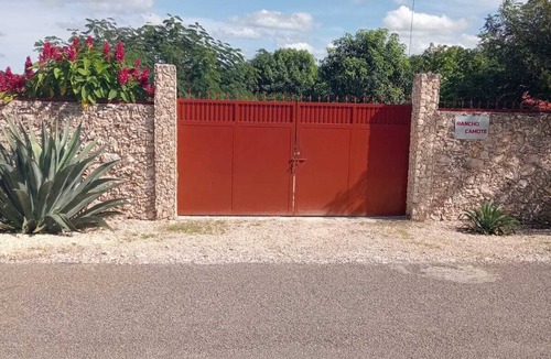 Chichimila House | Rancho Camote - Frida 1 bedroom with WiFi, AC in peaceful Chichimila Yucatan