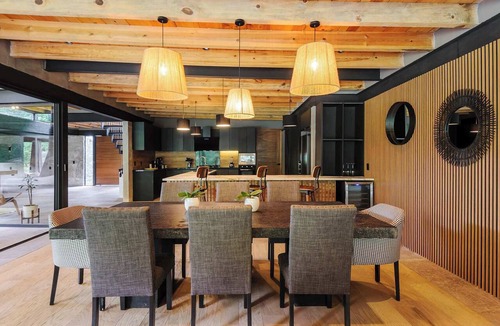 Valle de Bravo House | Rancho Olivos: Mountain House w/Private Hot Tub, Padel
