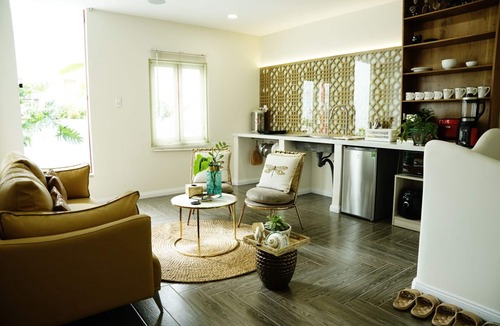 District 3 House | RARE Rooftop 1Br Apt Sunny Garden Bacony Bathtub Central D3 Street Food Paradise
