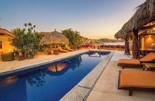 Playa la Madera House | Rarely Available- Casa Quixote - Beachfront Estate