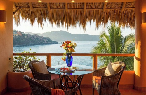 Playa la Madera House | Rarely Available- Casa Quixote - Beachfront Estate