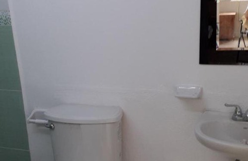 Ciudad del Carmen Apartment | RECAMARA INDEPENDIENTE con CAMA MATRIMONIAL AIRE ACONDICIONADO Y BAÑO EXCLUSIVO