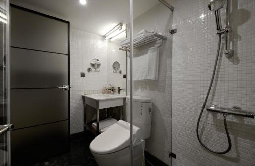Central District Hotel | Reddot Hotel