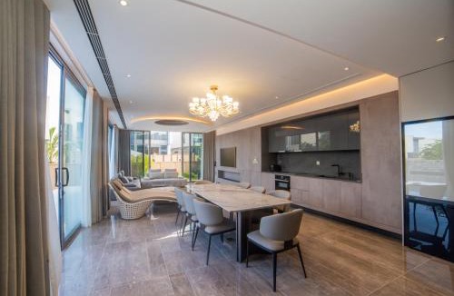 Hoa Hai Villa | Regal Victoria Villa Luxury BT5-8