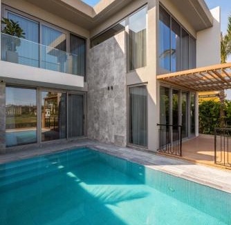 Ngu Hanh Son Resort | Regal Villas