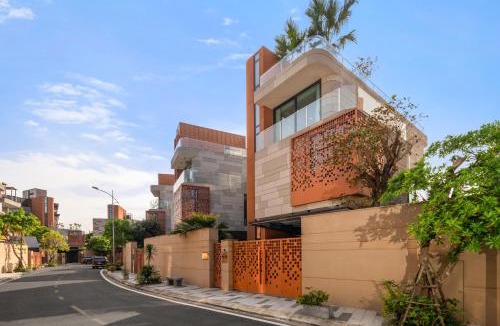 Ngu Hanh Son Resort | Regal Villas