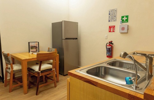 Calzada Madero Condo | REGIONES - VALLES · Comfort Stay for 3 Near Zócalo