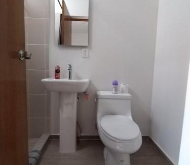 Chantepec Apartment | Relax at the lake - Pool - Pet friendly - WiFi