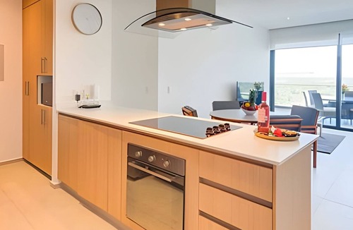 Flamingos Condo | Relaxing condo w/beach access & pool