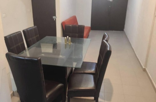 Apodaca House | RELAXING DETACHED HOUSE WITH POOL NEAR AIRPORT.