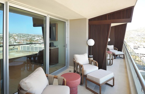 El Medano Ejidal Apartment | Relaxing Getaway Away! Swimming Pools, Pet-friendly, Free Parking, Beachfront!