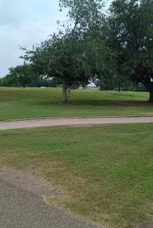 Edinburg House | Relaxing golf course retreat