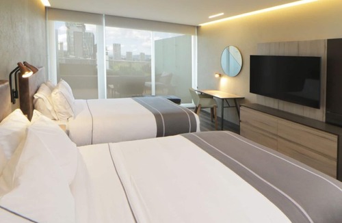 Providencia Hotel | Relaxing Room in Guadalajara – Perfect Central Base to Explore the City