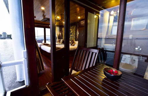 Hon Gai Boat Rental | Renea Cruises Halong