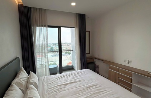 Tan Binh Apartment | Republic Plaza Tan Son Nhat International Airport