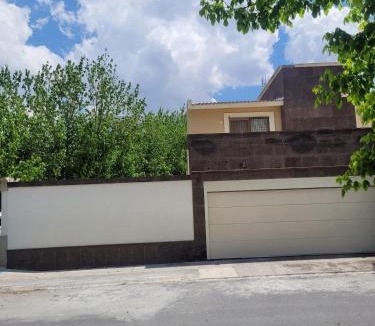 El Alamo House | Residencia al sur de Saltillo