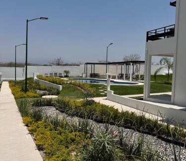 Tlayecac House | Residencial Quetzales