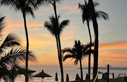 Las Glorias Resort | Resort Condo on the Beach