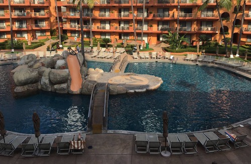 Las Glorias Resort | Resort Condo on the Beach