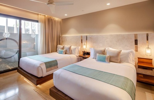 San Jose del Cabo Resort | Resort with 3 bedrooms with ocean views, onsite restaurants and fantastic pools