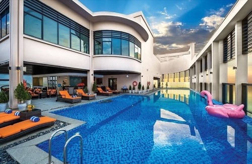 Son Tra Apartment | Right next to My Khe beach - One of the most beautiful in the World