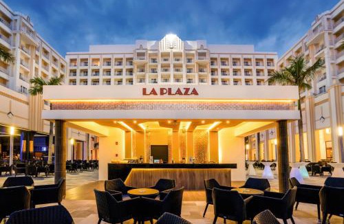 Flamingos Resort | Riu Vallarta - All Inclusive