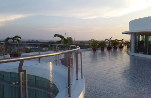 Ha Tien Hotel | River Hotel