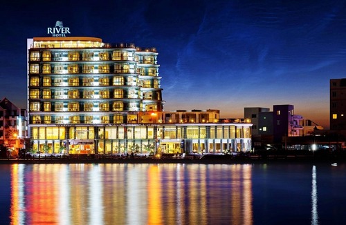 Ha Tien Hotel | River Hotel