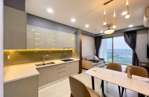 District 7 Apartment | River Panorama 2Bedroom, District 7, RiverView Netflix