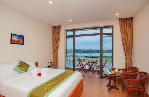 Cam An House | Riverside Sunset Homestay