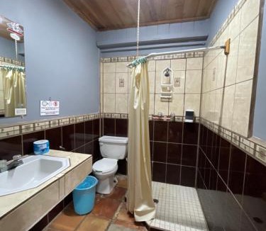 San Quintin Hotel | Rm Dorm