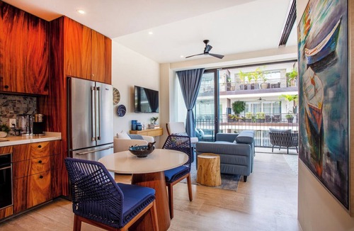Romantic Zone Condo | Romantic Zone Penthouse w/Ocean Views