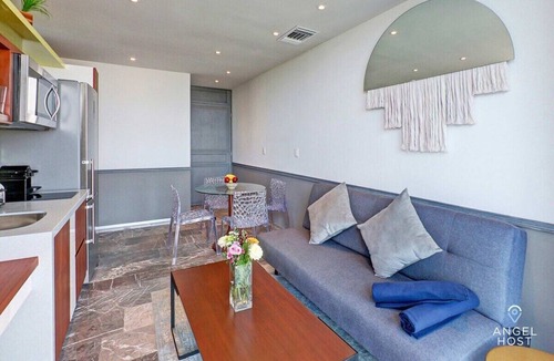 Downtown Condo | Rooftop Paradise with Pools Overlooking the Ocean