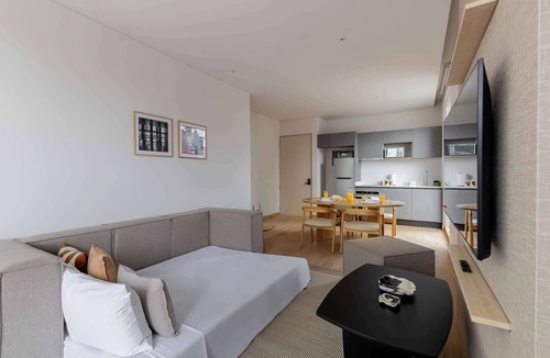 Reforma Apartment | Rooftop Terrace & Jacuzzi Apartment in Downtown Mexico City