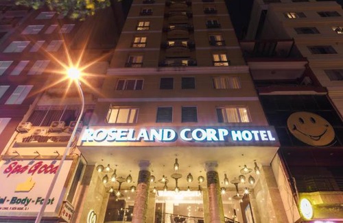 Little Japan Hotel | Roseland Corp Hotel
