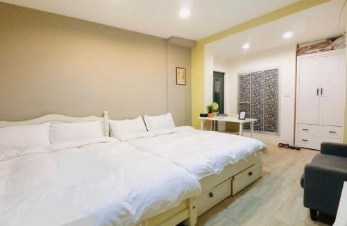 Xitun District House | Rowan House