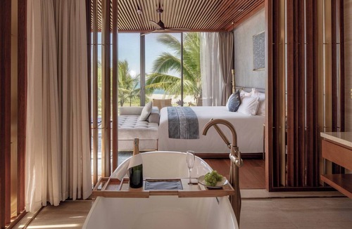 Dien Duong Hotel | Royal Beachfront Resort Danang