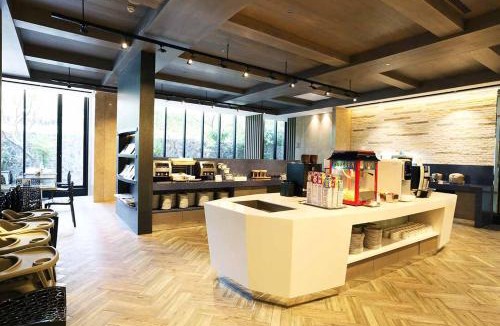 Gushan District Hotel | Royal Group Hotel Minghua Branch