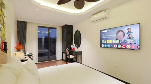 Tu Liem Hotel | Royal Hotel - Trinh Van Bo, Nam Tu Liem