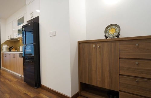 Ngoc Khanh Hotel | Royalites Vinhomes Metropolis Hanoi
