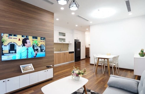 Ngoc Khanh Hotel | Royalites Vinhomes Metropolis Hanoi