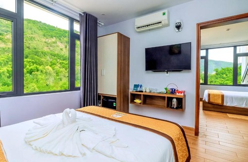 Quy Nhon Hotel | RUBEACH Hotel & Restaurant